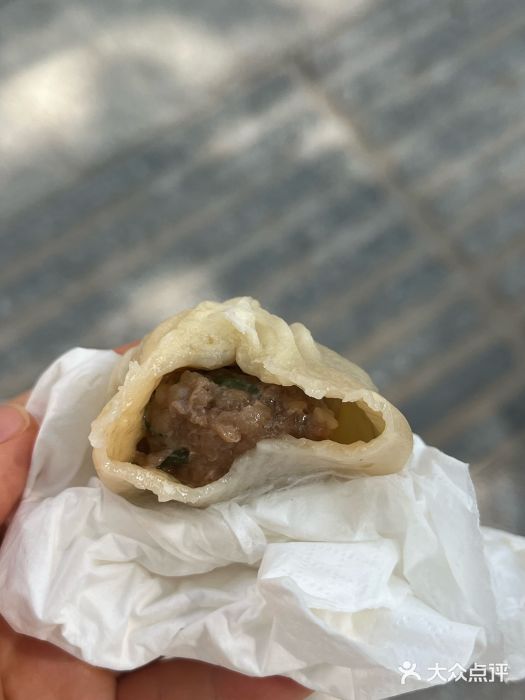 高师傅特色米粉汤包(建设路店)汤包图片