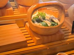 -牛YO寿喜烧·铁板烧和牛火锅自助(市府恒隆店)