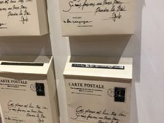 -猫的天空之城概念书店(杭州南宋御街店)