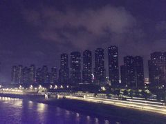 -南京眼步行桥