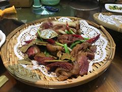 自制椒盐蹄膀-临江宴餐厅·桐庐菜(富春江店)