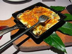 肉酱芝士焗口菇-梧桐北京烤鸭·铜锅涮肉(海岸城店)