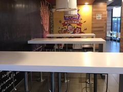大堂-麦当劳(长江西路得来速店)