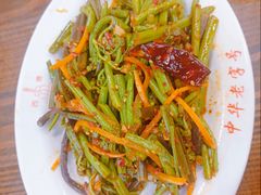 凉拌蕨菜-西塔大冷面(市府大路店)