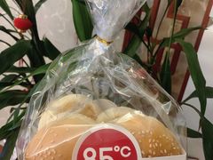 爆浆餐包面包-85度C(莆田方圆荟馨宜新天地店)