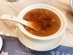 银耳雪梨胖大海-子霖南山鲜虾面(南山总店)