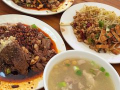 -温记府廟豆汤饭·始于1955年(海椒店)