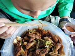 排骨豆角卷子-华盛园卷子王农家菜水库鱼