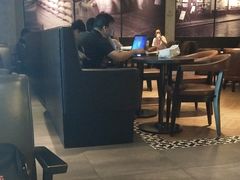 -星巴克(上海虹桥南丰城办公楼店)