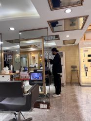 -JK奇积发型连锁机构
