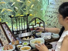 -蟹上黄·蟹黄面·江南糖水(人民广场店)