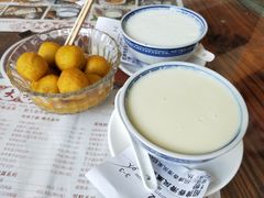 -周大娘牛乳(旧寨古村总店)