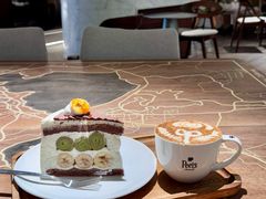 香蕉抹茶巧克力蛋糕-Peet's 皮爷咖啡(东湖路手作店)