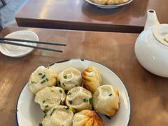 -舒蔡记生煎菜饭(云南中路店)