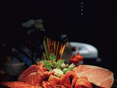 -铭牛烧肉·和牛海鲜自助(高新月牙湖店)