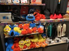 -酷乐潮玩(金桥国际店)