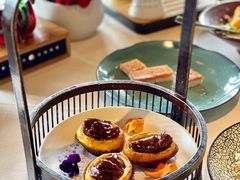 一口鲍鱼酥-三号黄浦会Canton Table