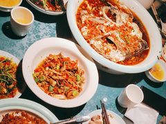 -呷湘厨·鱼汤捞饭·剁椒鱼头·辣椒炒肉(国家会展中心店)