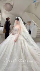 -艾米丽婚纱礼服