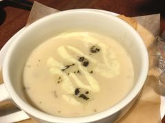 蘑菇忌廉汤-卡朋厨房(289艺术园区店)