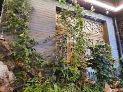 -蔼若春.传承三十年云南菜(金碧公园店)