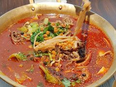 -张翻越·川渝冒菜·武汉黑鸭煲(城北万象城店)