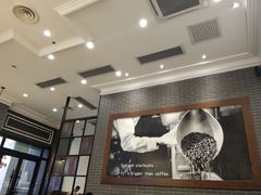 大堂-星巴克(长春开运街欧亚店)