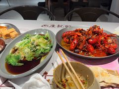 -巴厘龙虾·榜首油焖大虾(沙湖·花园店)