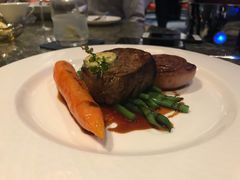 -迪拜帆船酒店海底餐厅