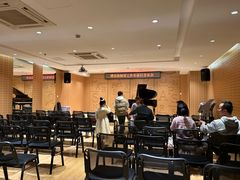 -柏斯音乐艺术中心·钢琴·吉他(上音店)