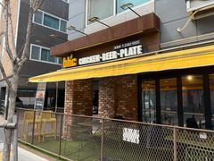 -BHC炸鸡(明洞总店)