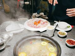 -野迹·石橄榄鸡·烧烤(新洲店)