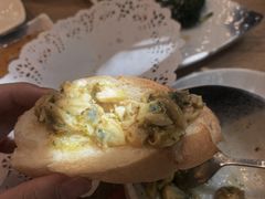 法式黄油蛤蜊面包-大茴香越法料理(SOHO复兴店)