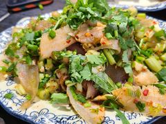 -乐山食古香跷脚牛肉