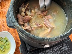 -鲁朗边巴次仁农家石锅