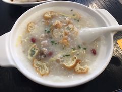 荔湾艇仔粥-卓粤拉肠(红庙店)
