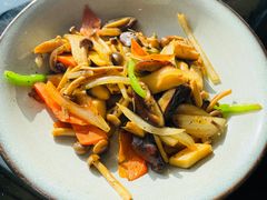 -新鲜特色餐厅(香格里拉大酒店)