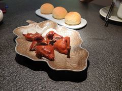蝴蝶里招牌乳鸽-蝴蝶里·粤菜·点心(龙湖天街&滨江店)