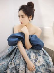 -Renee芮亦婚纱