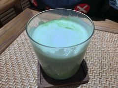 抹茶拿铁-NOTBAD 须时·咖啡馆