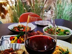 -théATRE茶聚场·餐厅(环球金融中心店)