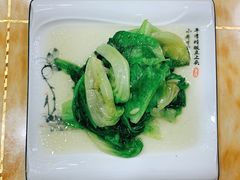 蒜泥生菜-东北酱大骨