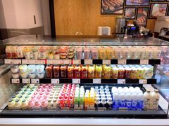 零售区-巴黎贝甜(大宁国际商业广场店)