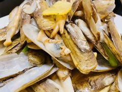 姜葱炒蛏子-宴小馆·小海鲜青岛菜(五四广场店)