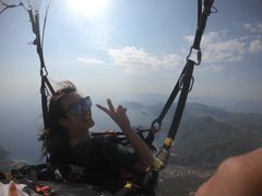 -费特希耶滑翔伞