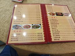 -正宗鸡饭粤香酒家(朱村店)