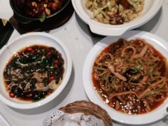-峨嵋小镇·川菜(勒泰中心店)