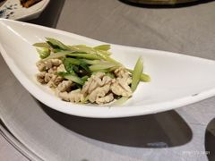 -小白鲨工夫潮膳(曲江店)