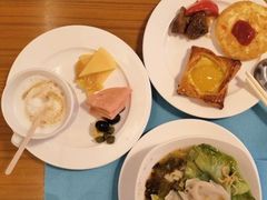 -亚龙湾希尔顿自助餐厅·海鲜·烧烤·沙滩BBQ·现场乐队