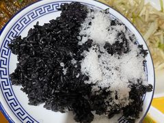 乌米饭-天乐农家鱼头王(天目湖店)